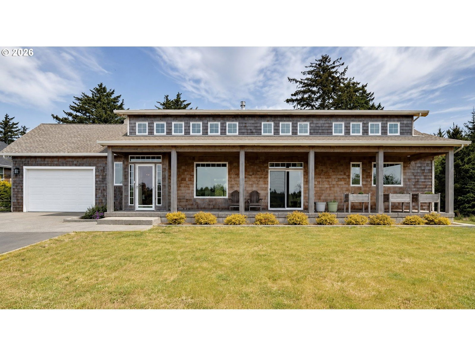Listing photo 1 of 6