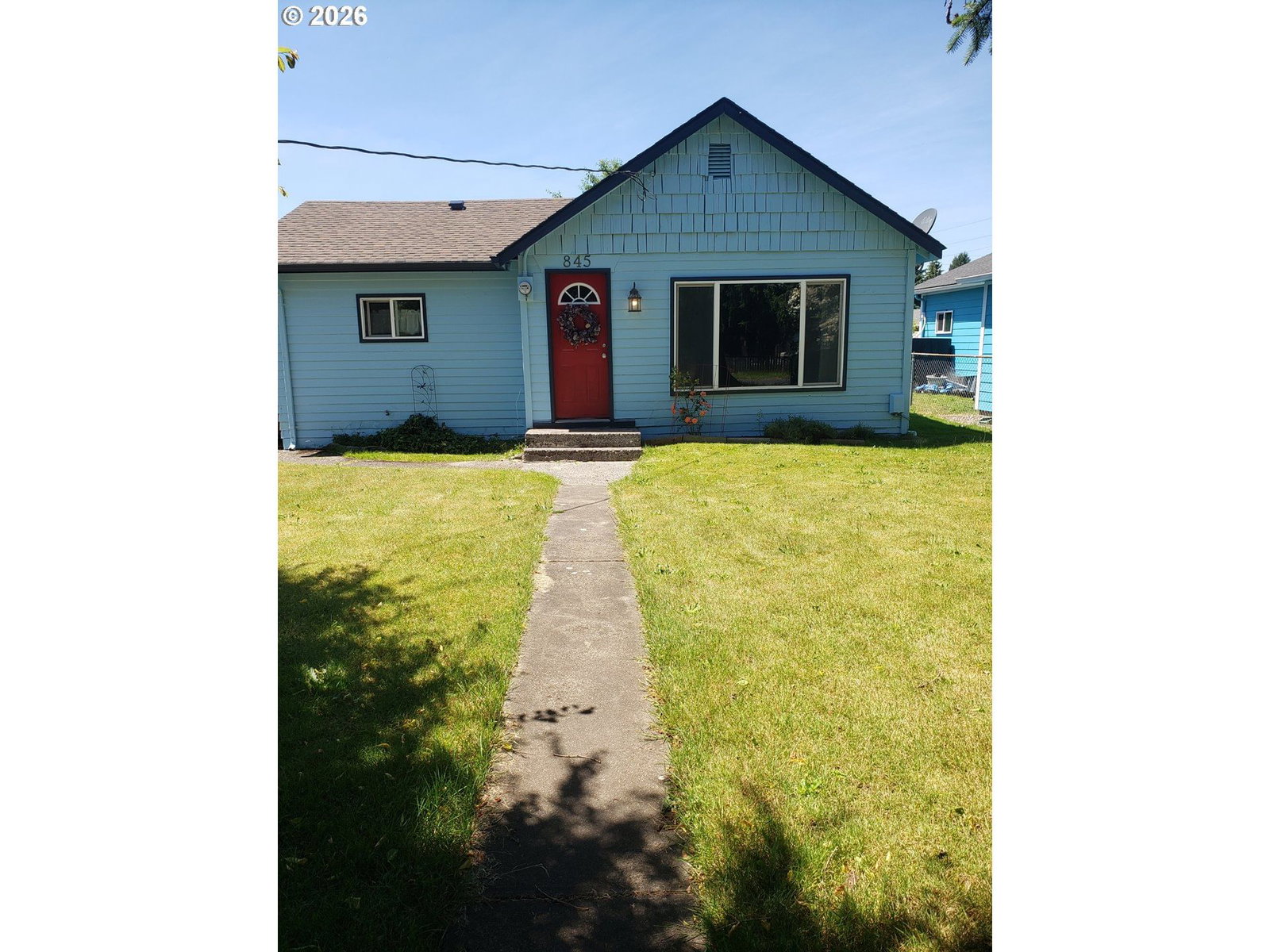 Listing photo 1 of 2