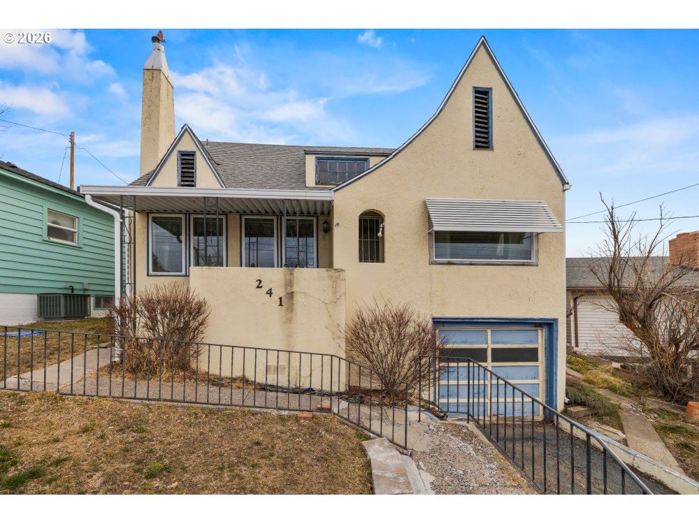 Primary listing photo, 241 HILLSIDE AVE, Klamath Falls, OR, 97601