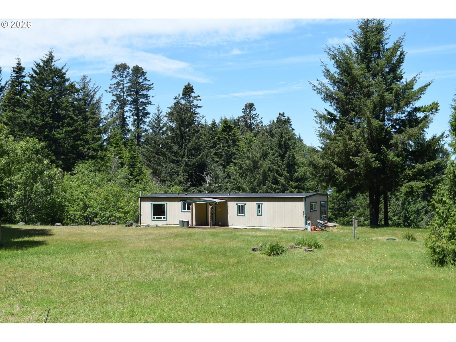 Listing photo 1 of 6