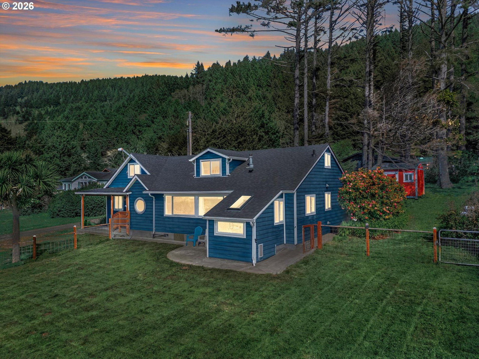 Primary listing photo, 95469 HIGHWAY 101 S, Yachats, OR, 97498
