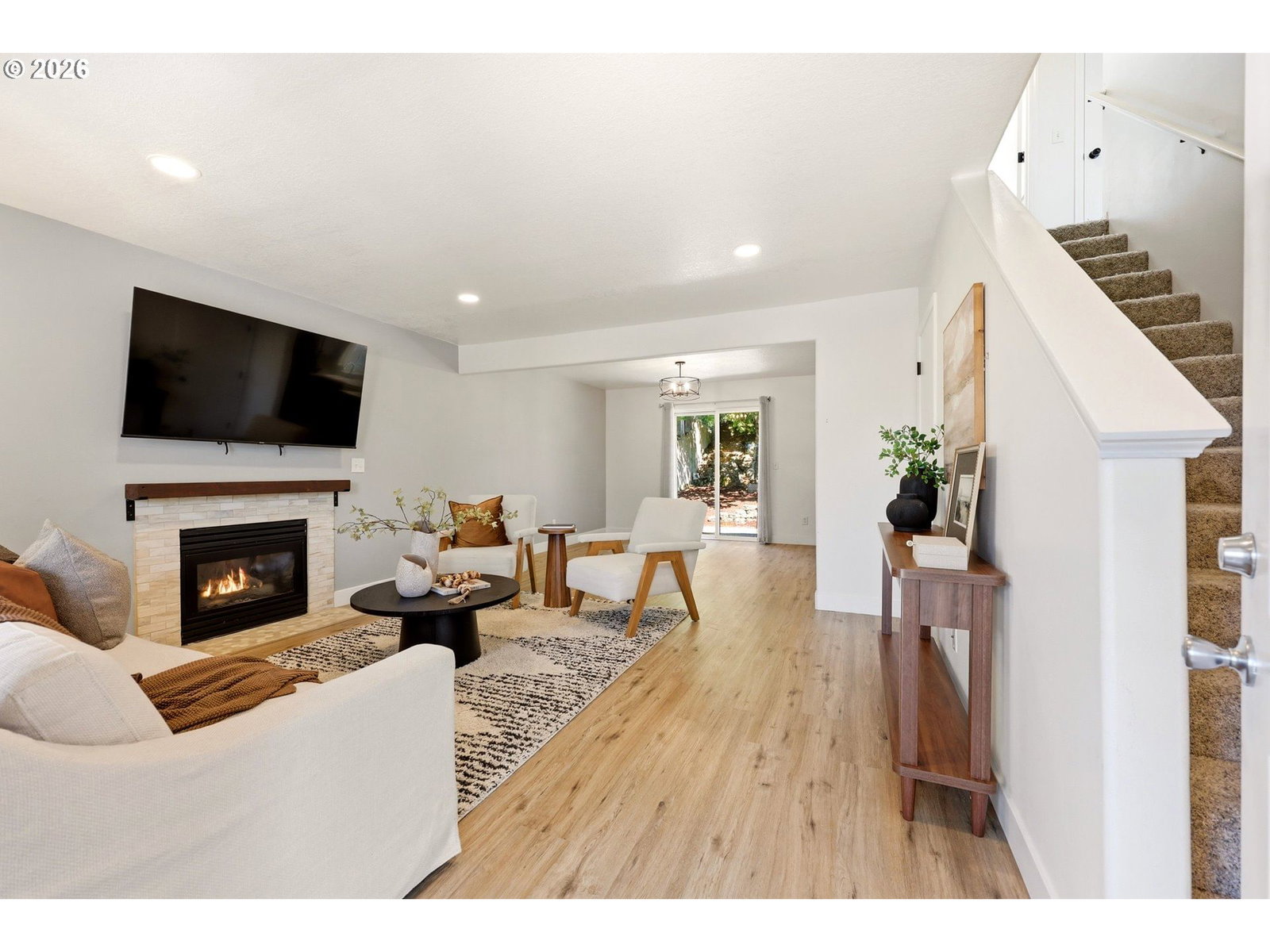 Listing photo 5 of 41, 5512 SE 130TH AVE, Portland, OR, 97236