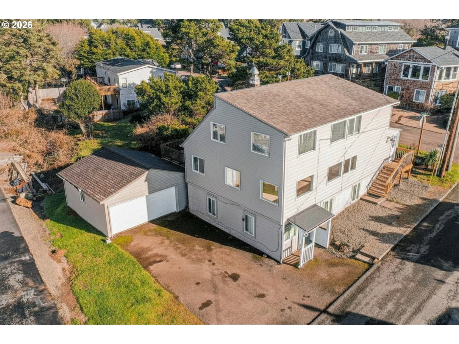 Listing photo 1 of 6
