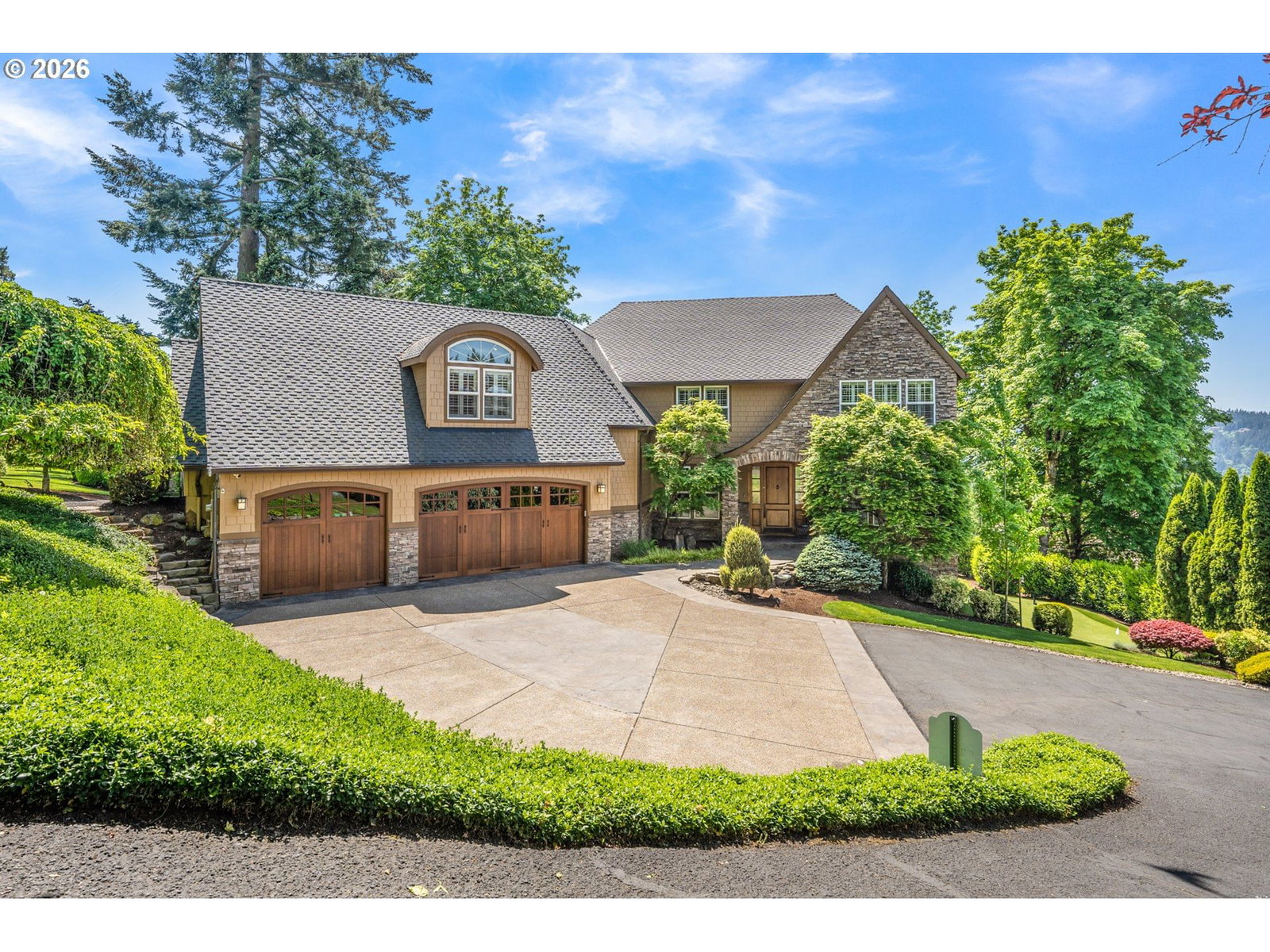 Primary listing photo, 2539 REMINGTON DR, West Linn, OR, 97068