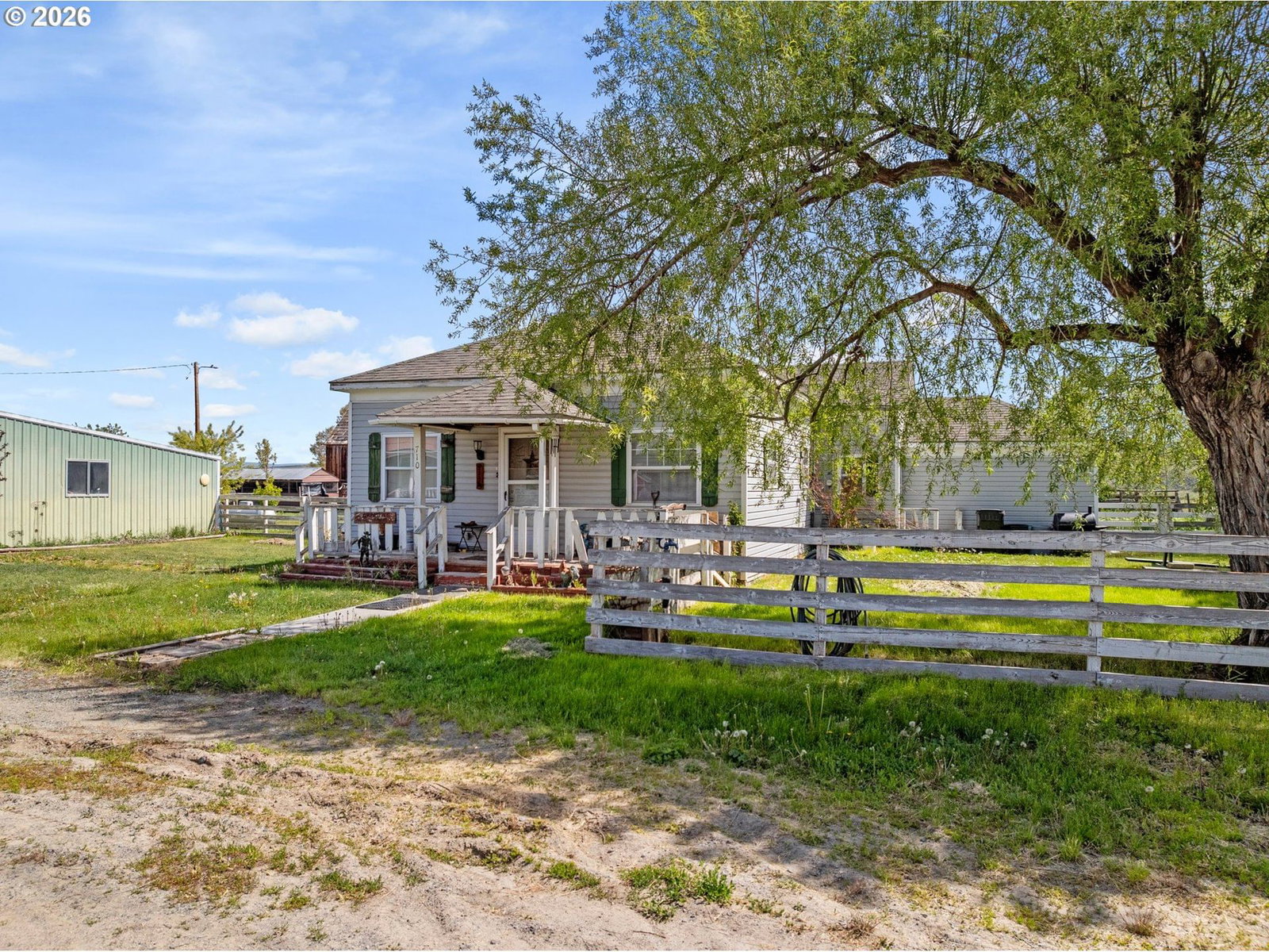 Primary listing photo, 710 SCHOOL ST, Haines, OR, 97833