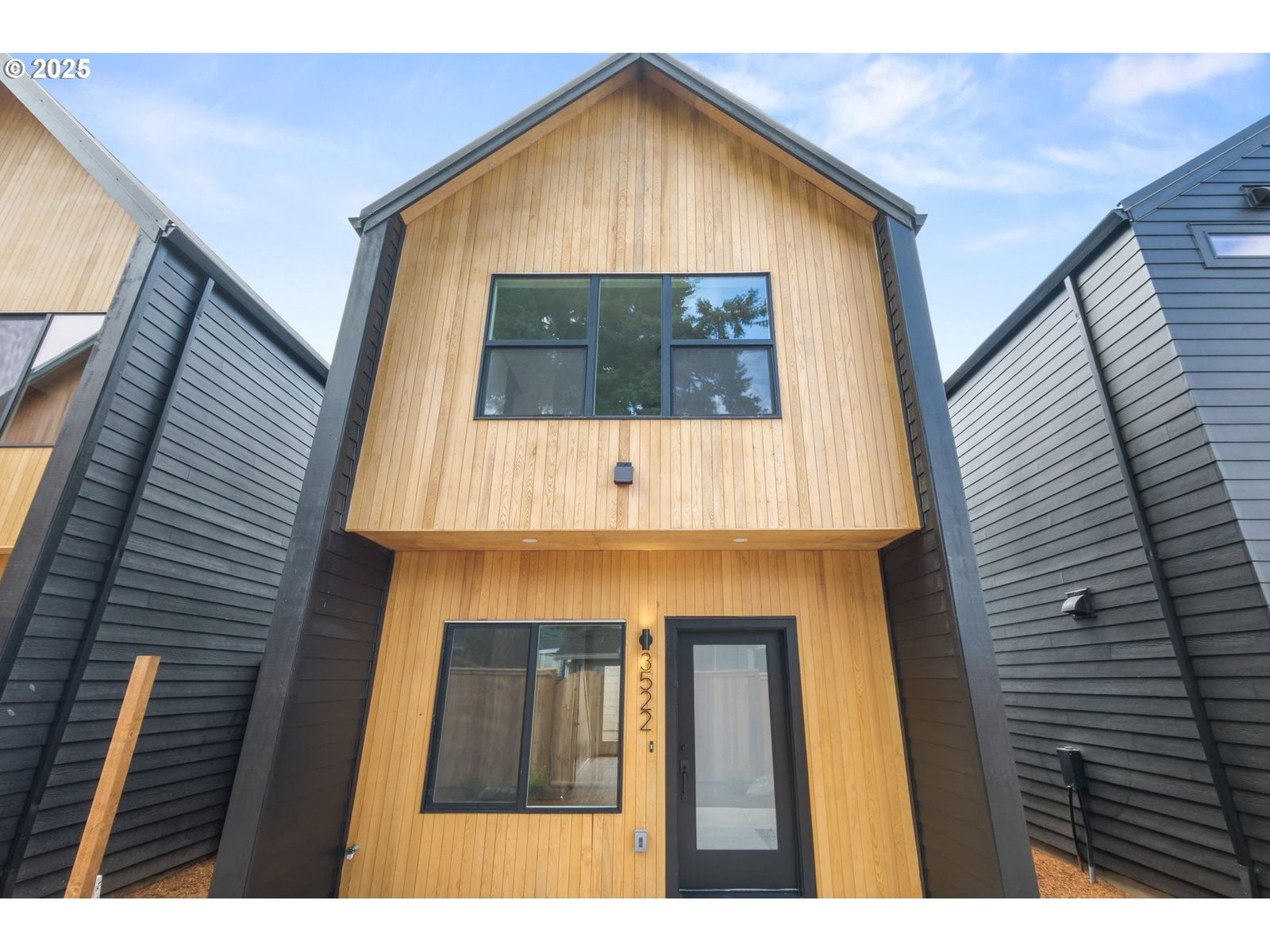 Primary listing photo, 3522 NE 44th AVE, Portland, OR, 97212