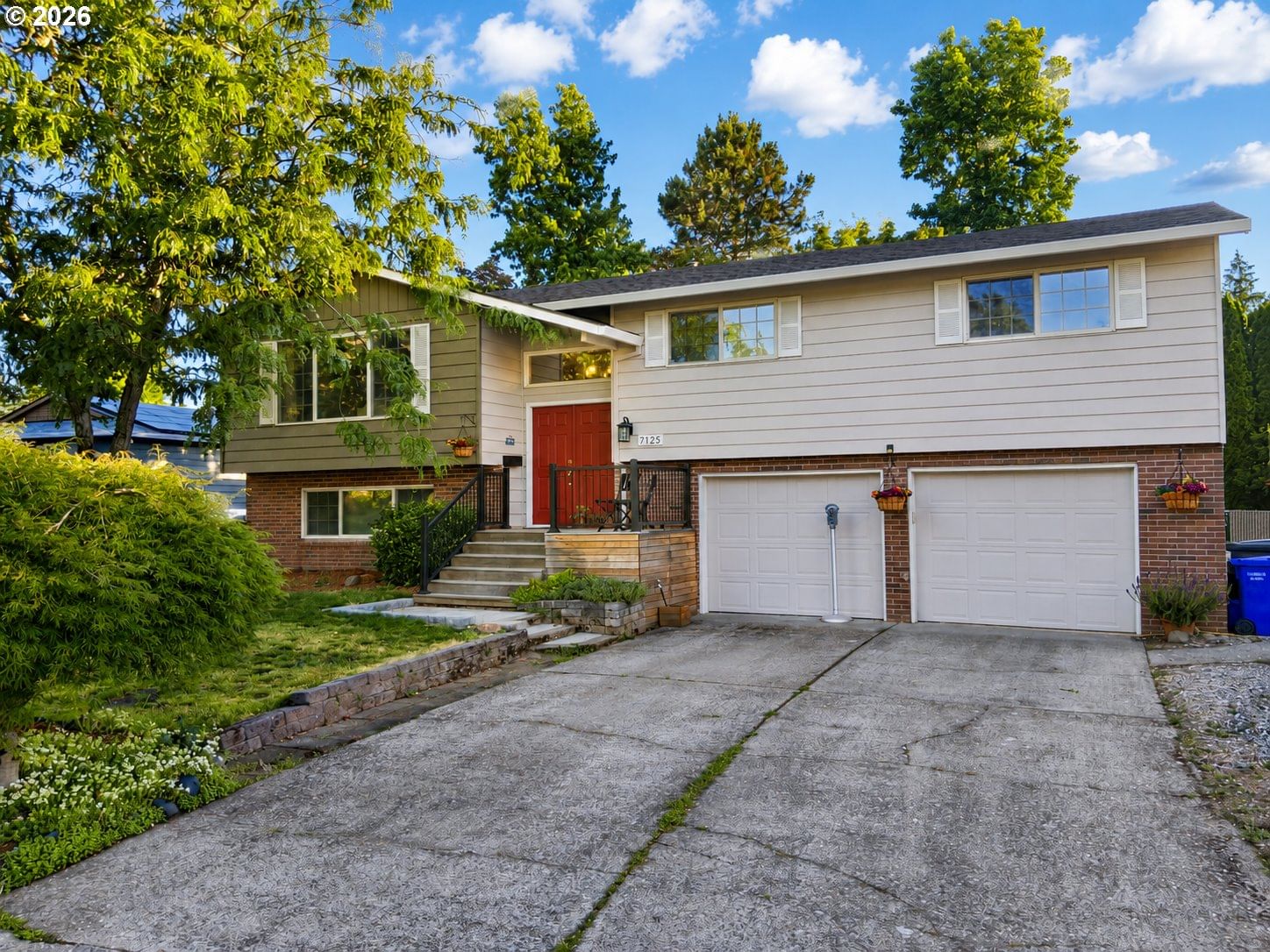 Listing photo 1 of 1