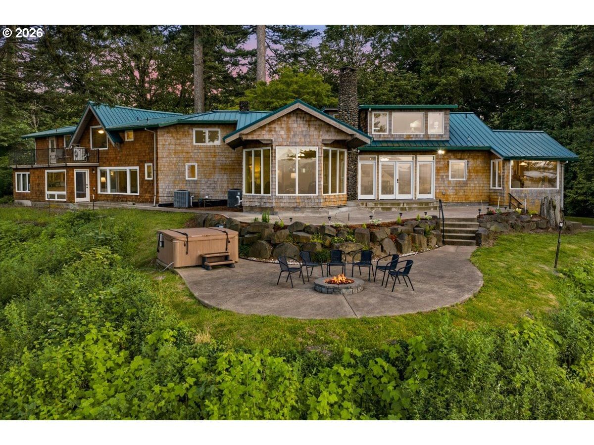 41225 E LARCH MOUNTAIN RD