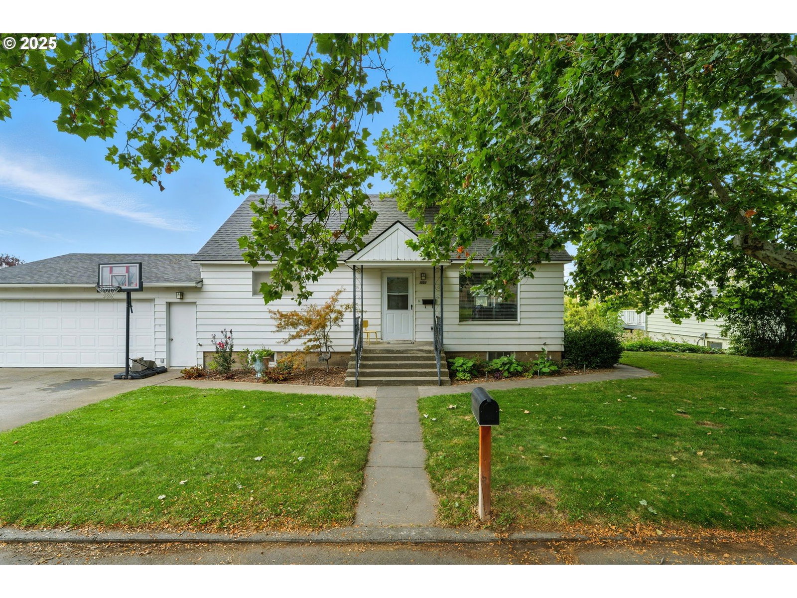 Primary listing photo, 1003 COLLEGE ST, Milton Freewater, OR, 97862