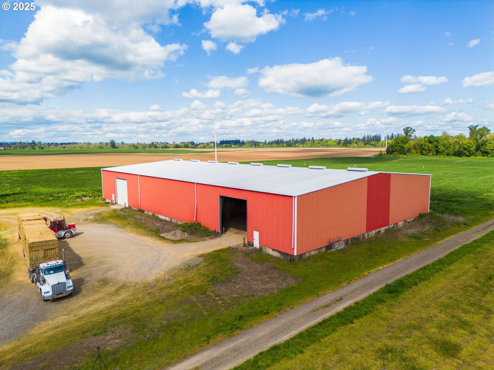 Primary listing photo, Windsor Island RD N, Keizer, OR, 97303