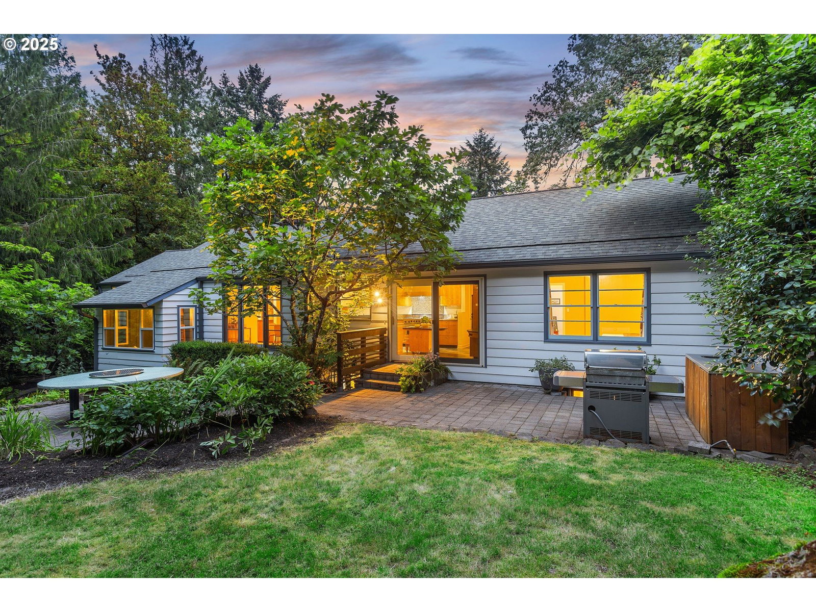 Primary listing photo, 10505 S HEDLUND AVE, Portland, OR, 97219