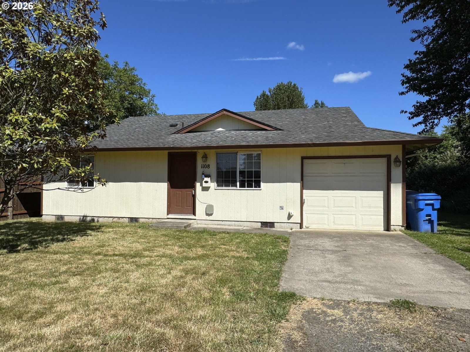 Primary listing photo, 1108 S 11TH AVE, Kelso, WA, 98626