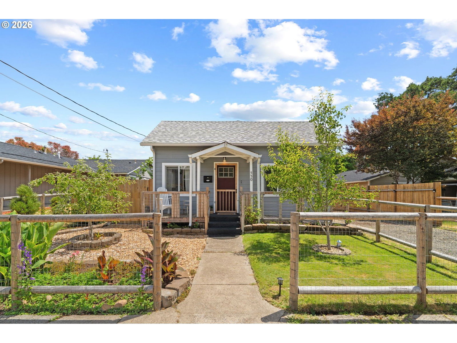 Primary listing photo, 550 SE 16TH ST, Salem, OR, 97301