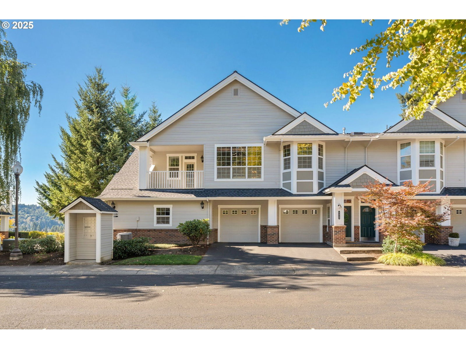 Primary listing photo, 6840 SUMMERLINN WAY, West Linn, OR, 97068