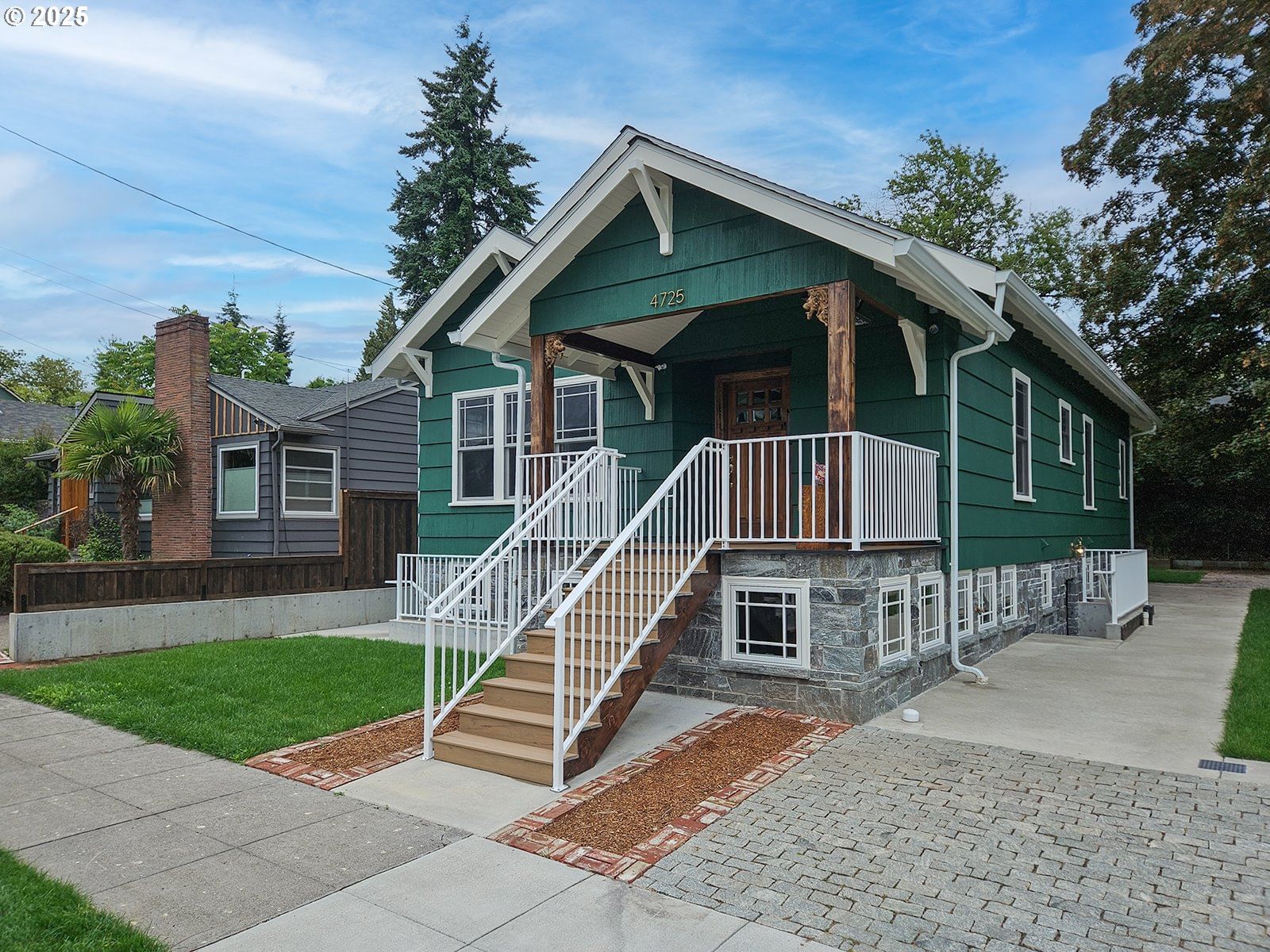 Primary listing photo, 4725 NE 22ND AVE, Portland, OR, 97211