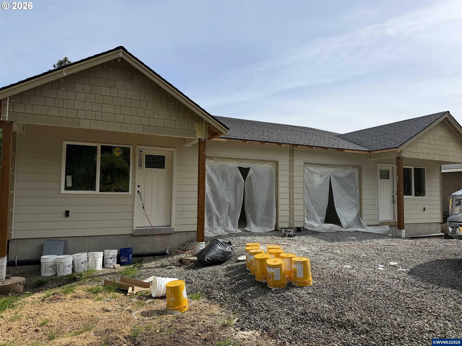 Listing photo 1 of 1