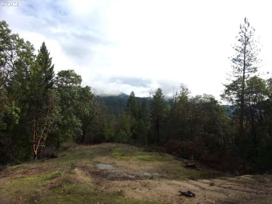 Primary listing photo, 18515 DITCH CREEK RD, Rogue River, OR, 97537