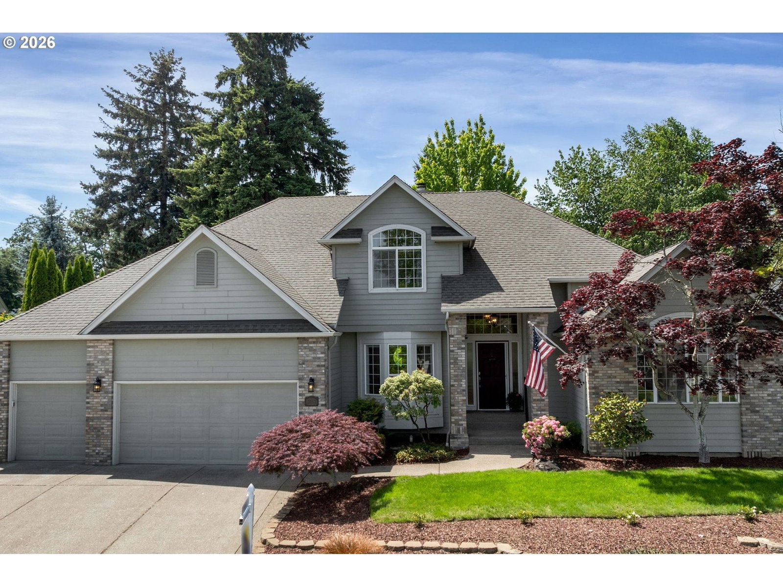 Listing photo 1 of 6