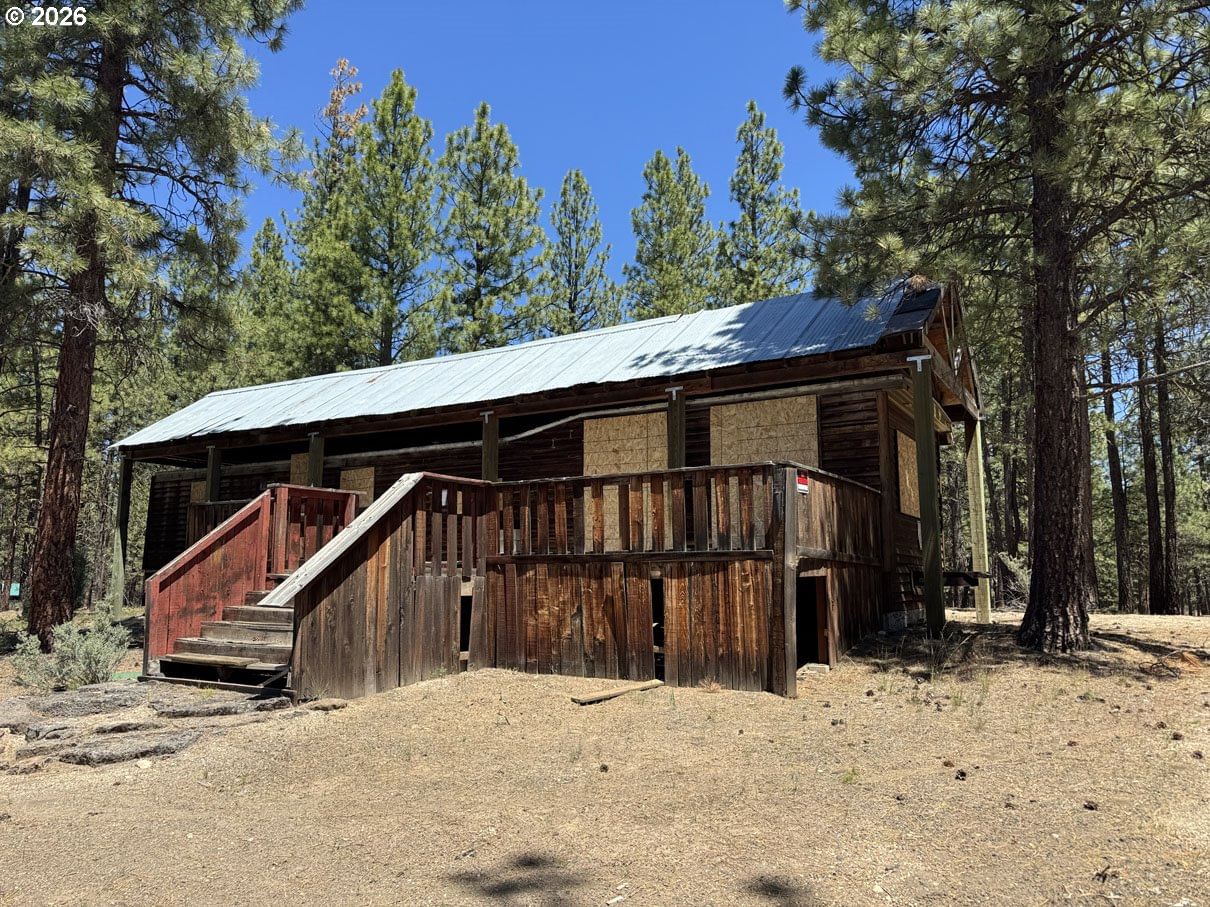 Listing photo 1 of 6