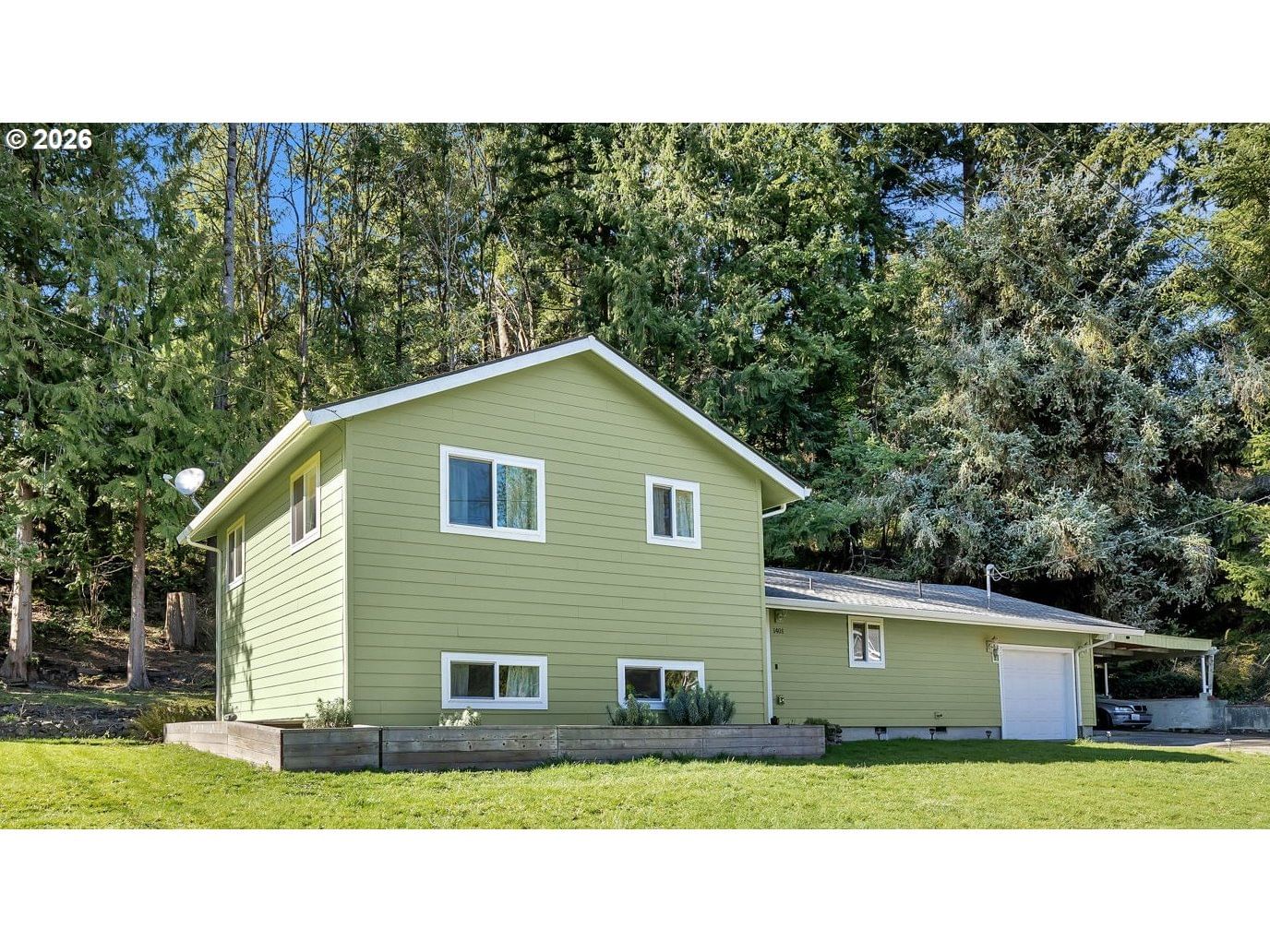 Primary listing photo, 1401 PAULI DR, Kelso, WA, 98626
