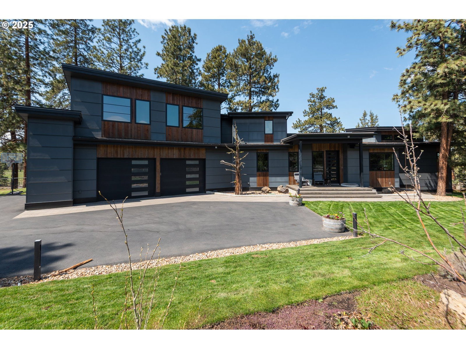 Primary listing photo, 21060 KNOTT RD, Bend, OR, 97702