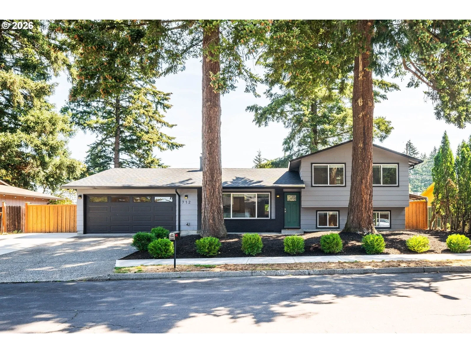 712 NE 195TH AVE