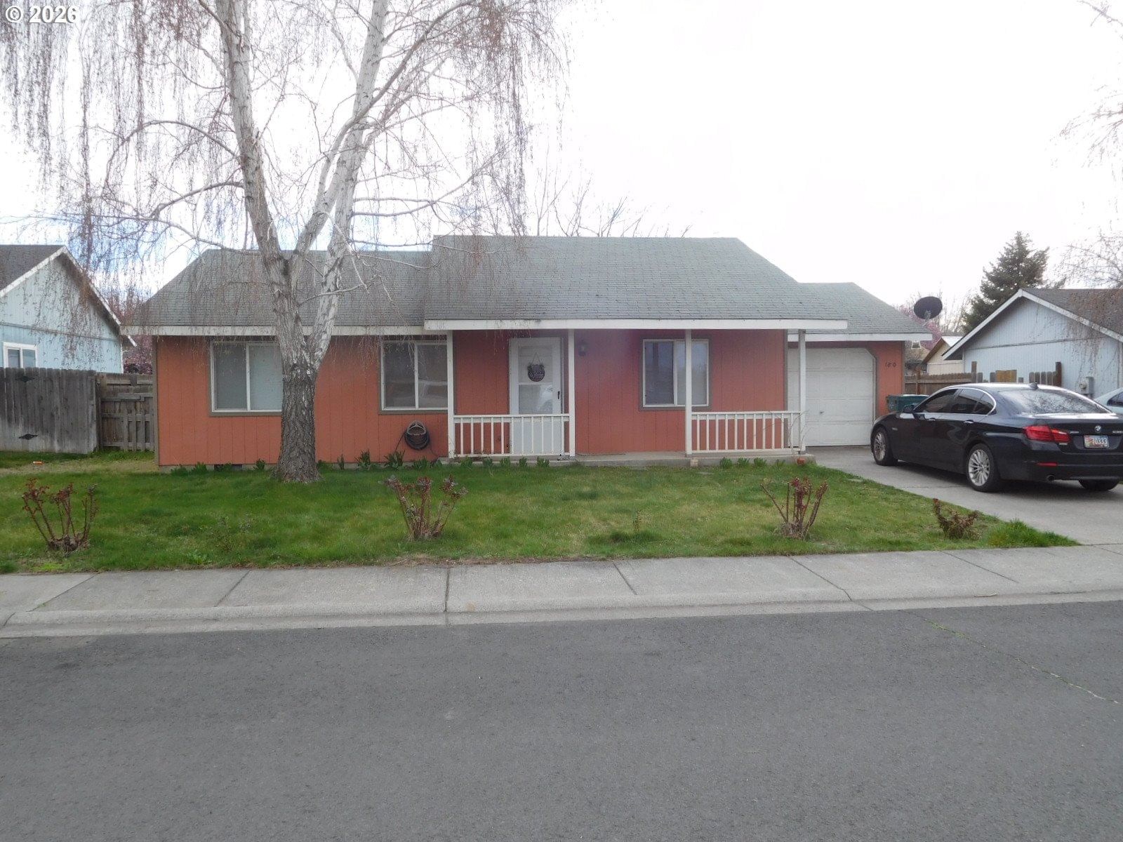 Primary listing photo, 180 NE 15TH AVE, Milton Freewater, OR, 97862