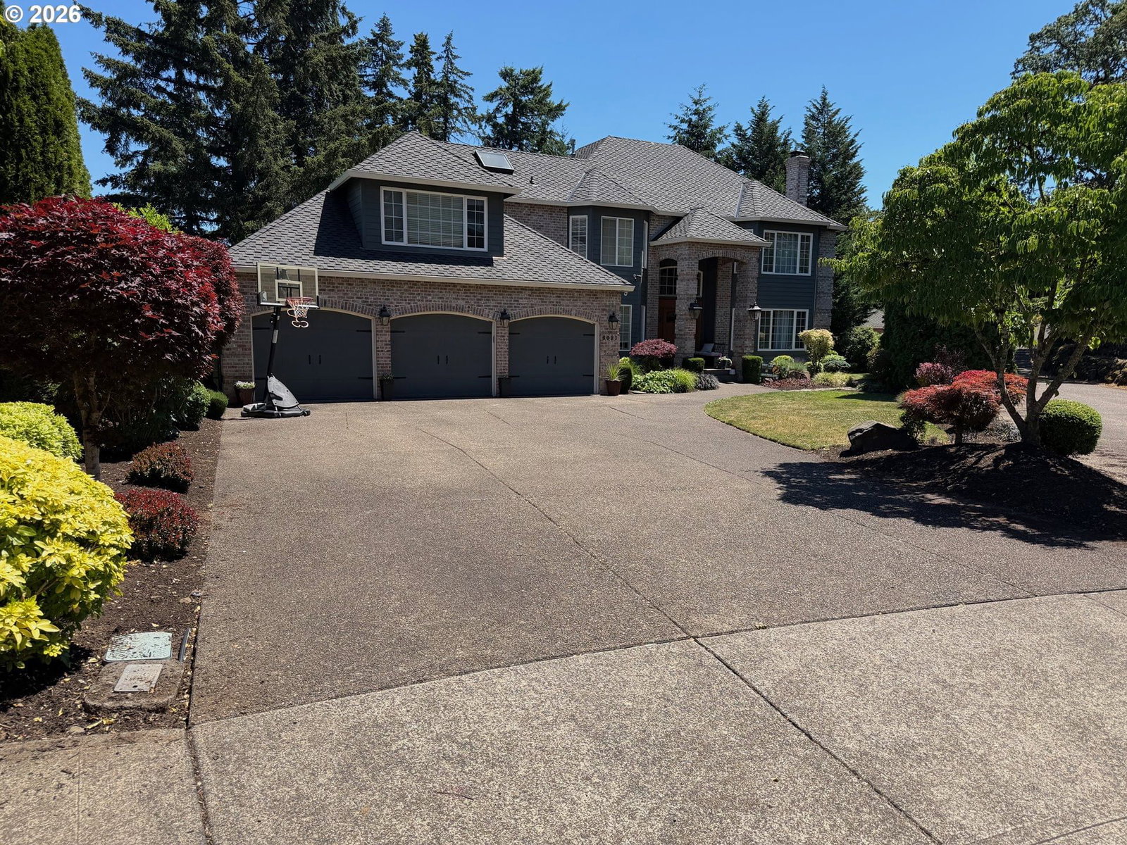 Listing photo 1 of 1