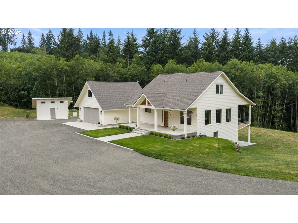 Listing photo 1 of 6