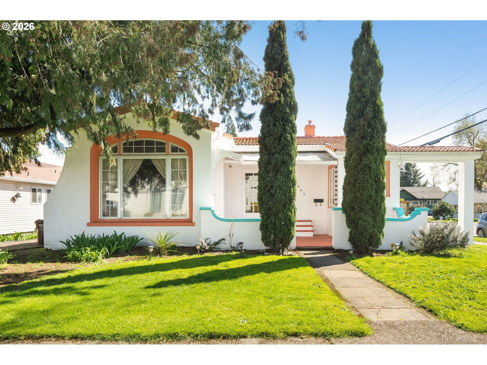 Primary listing photo, 305 E CLARENDON ST, Gladstone, OR, 97027