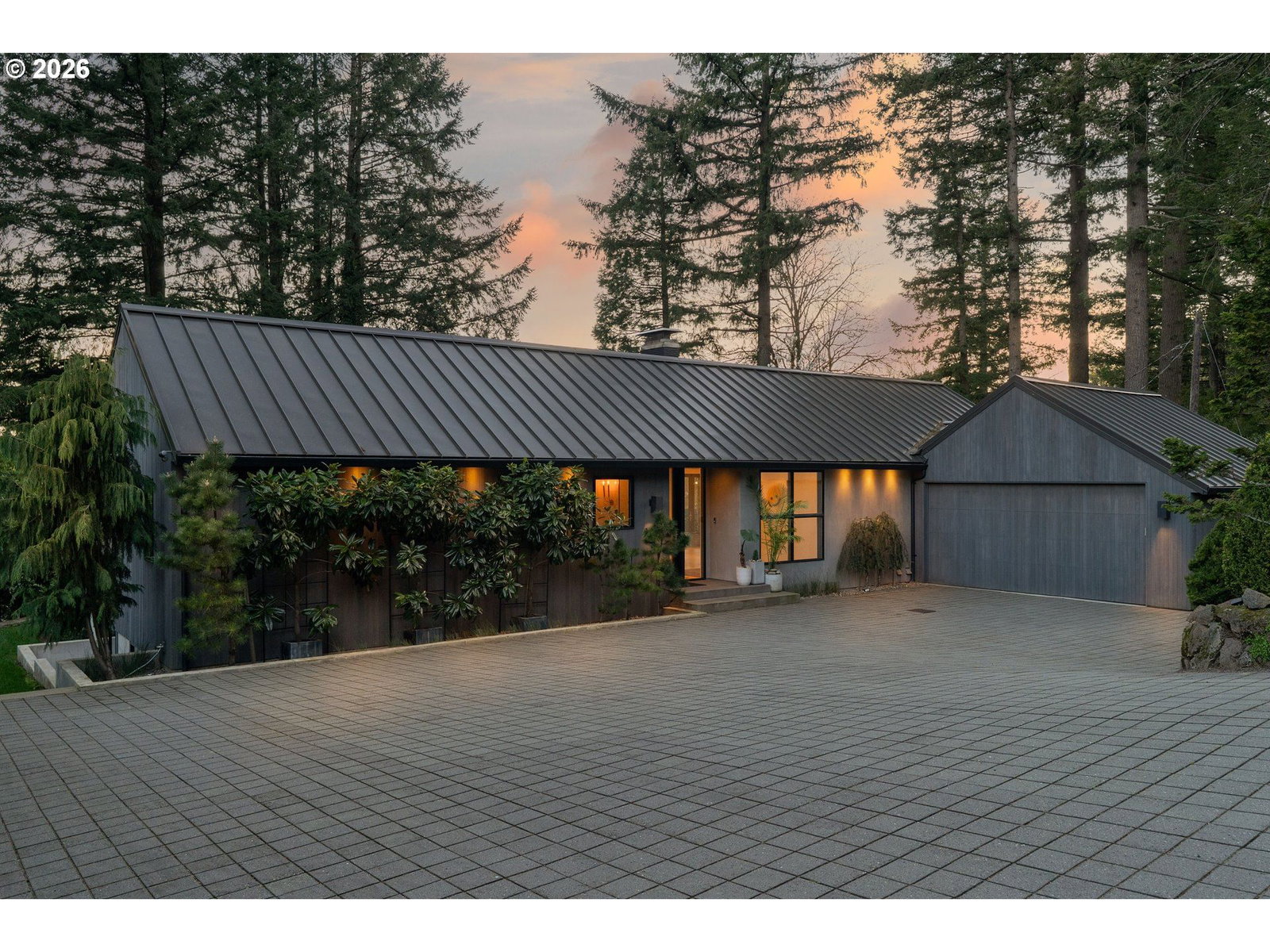 Primary listing photo, 5202 SW BURTON DR, Portland, OR, 97221