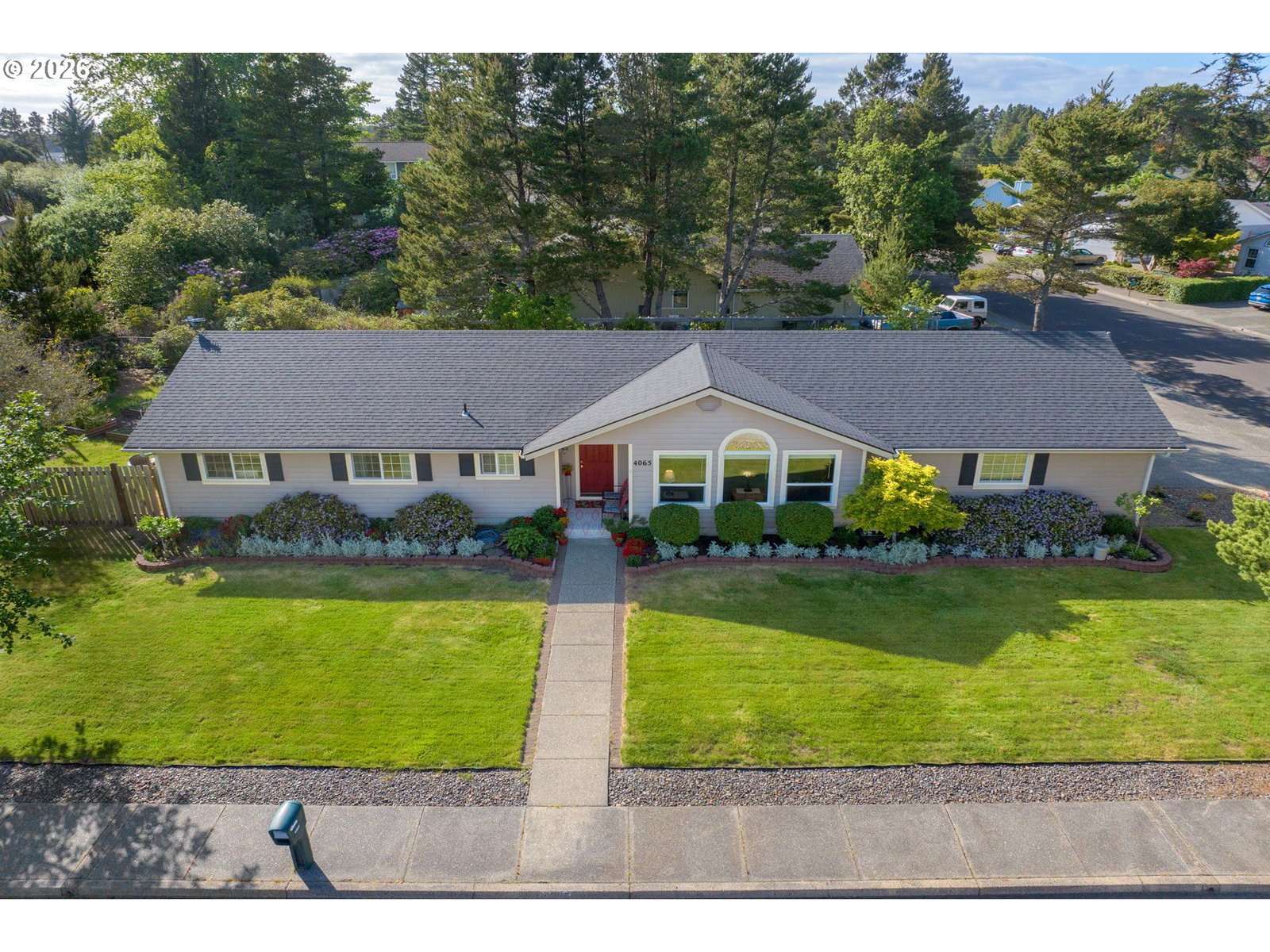 Primary listing photo, 4065 MUNSEL CREEK DR, Florence, OR, 97439
