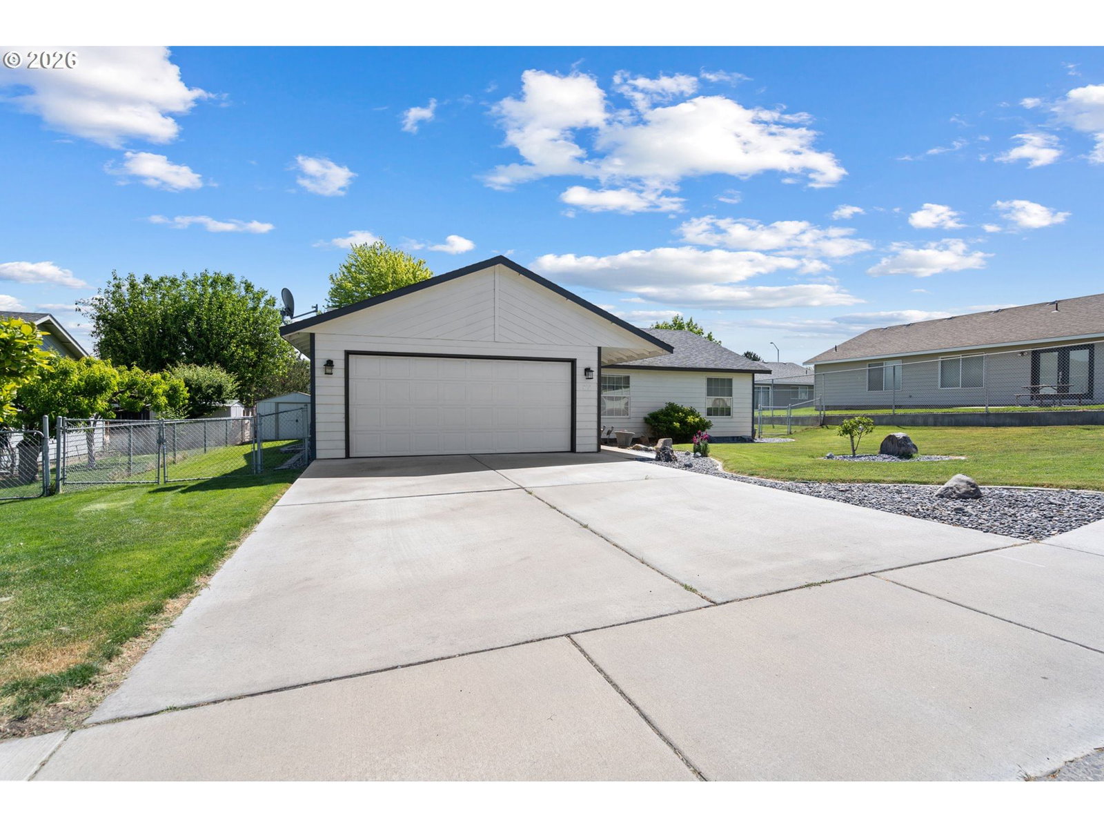 Primary listing photo, 317 SW 13TH PL, Hermiston, OR, 97838