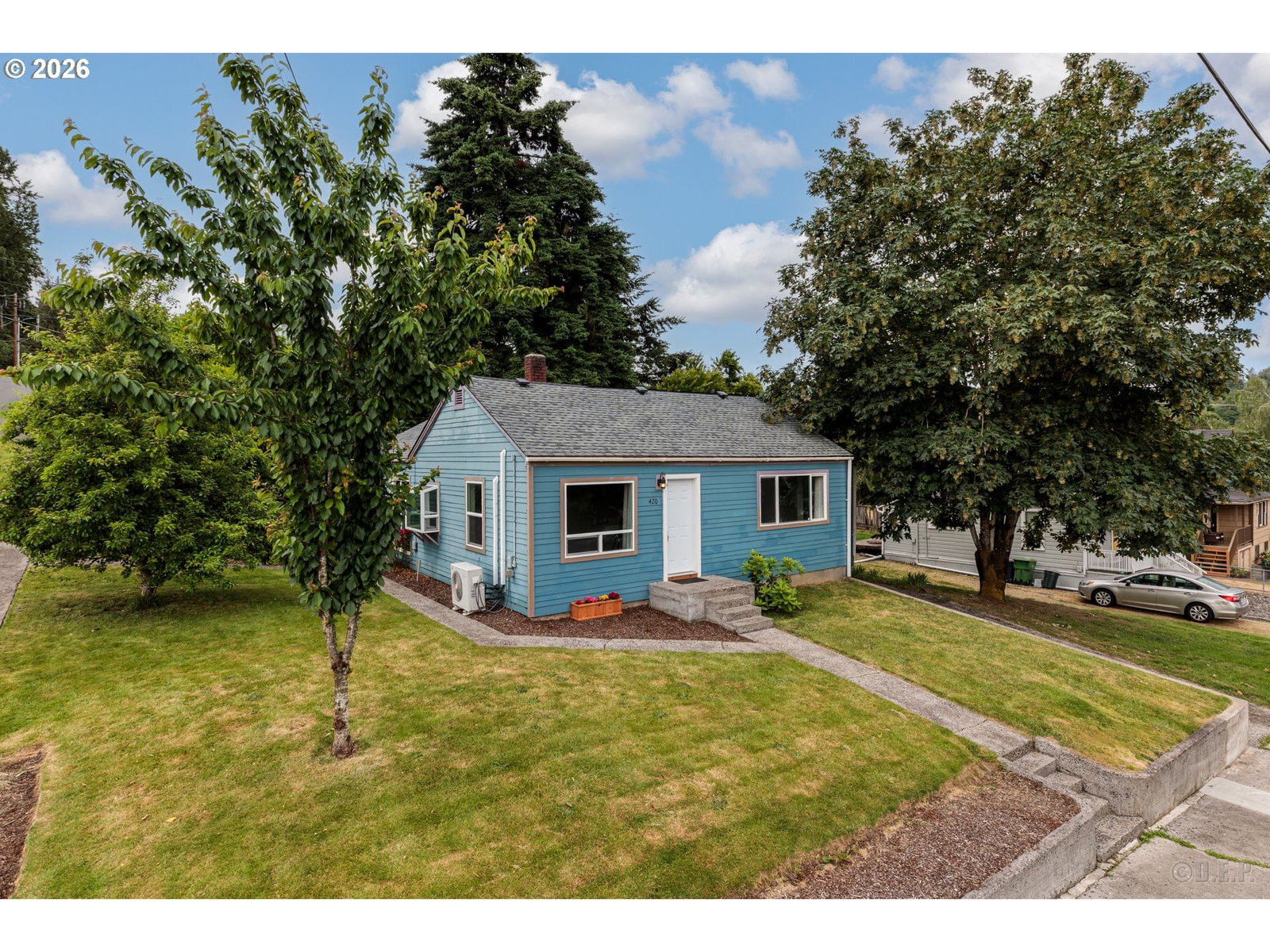 Primary listing photo, 420 E D ST, Rainier, OR, 97048
