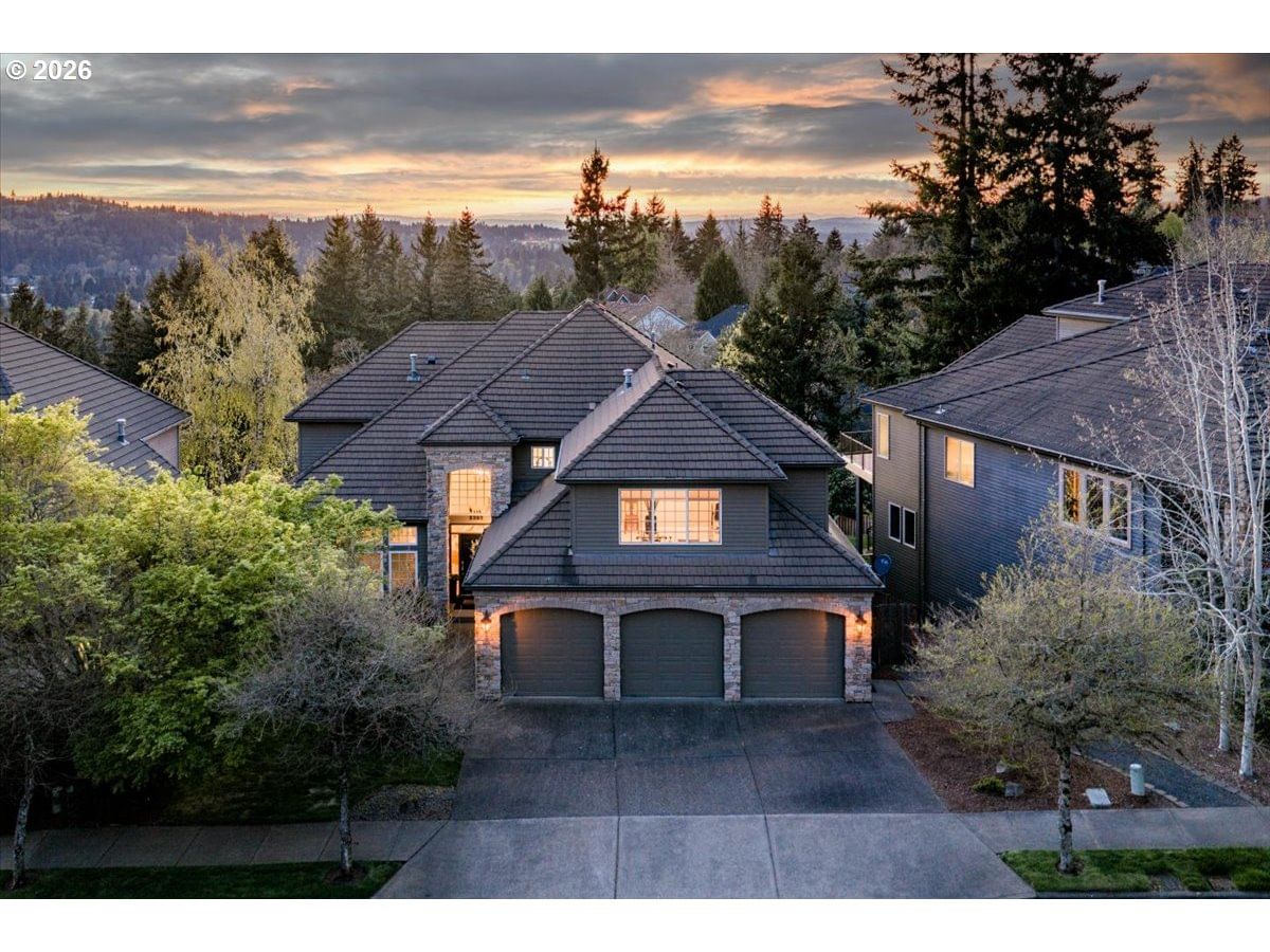 Primary listing photo, 2393 TAYLOR DR, West Linn, OR, 97068