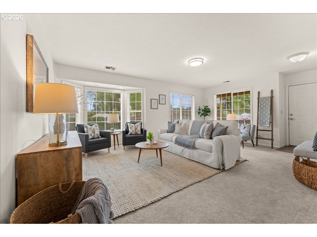 Listing photo 5 of 36, 1123 GRANT ST, Oregon City, OR, 97045