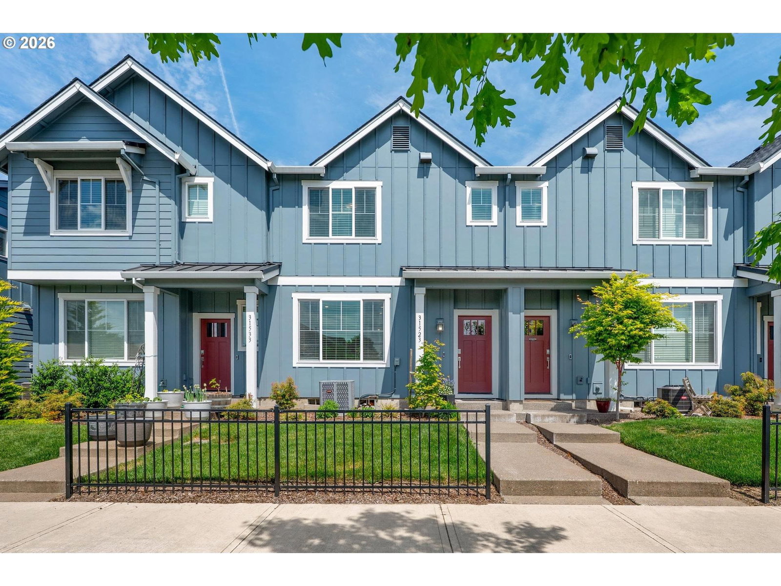 Listing photo 1 of 6