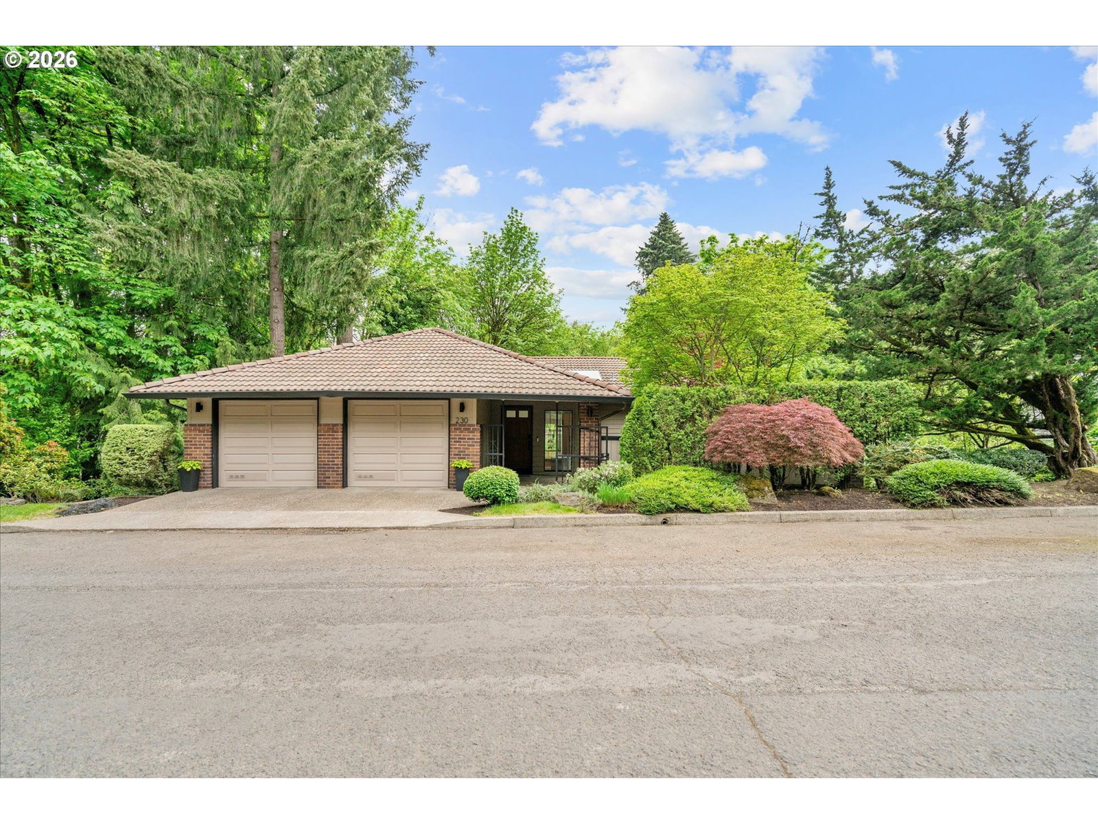 Primary listing photo, 230 S CANBY ST, Portland, OR, 97219