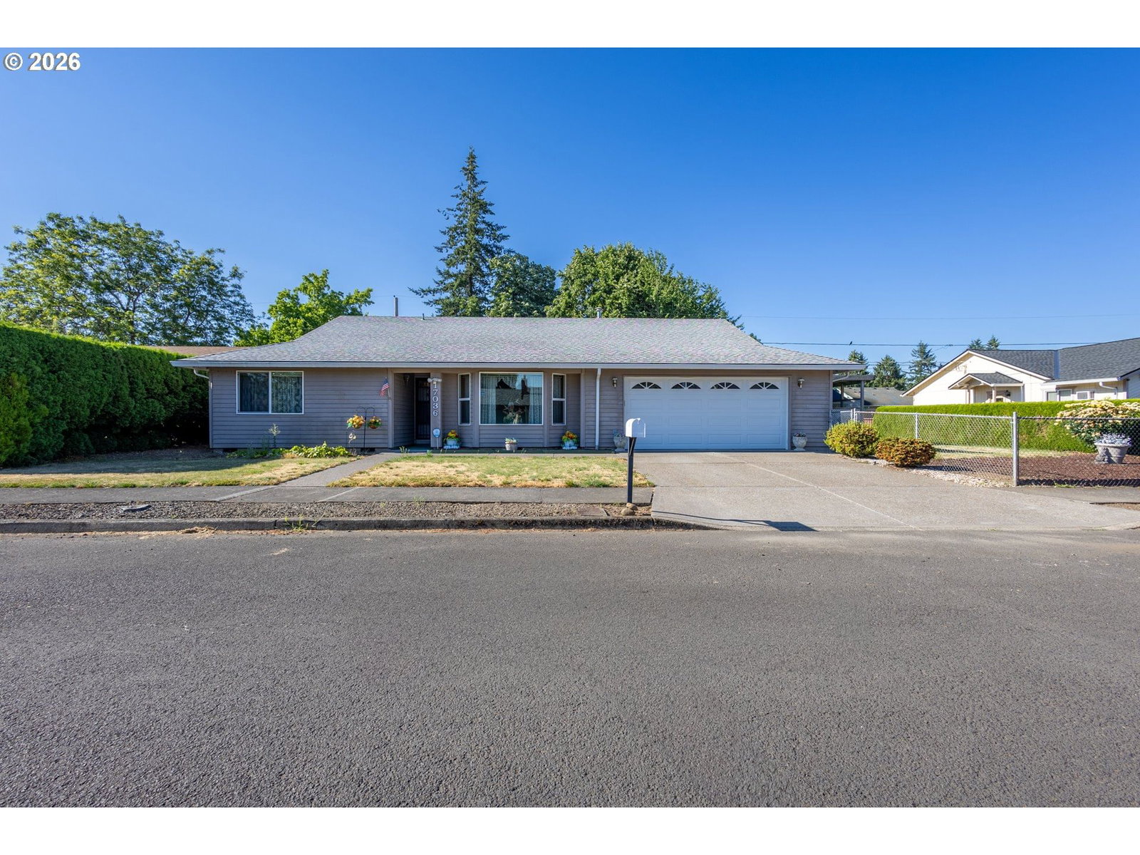 Primary listing photo, 17036 SE SALMON ST, Portland, OR, 97233