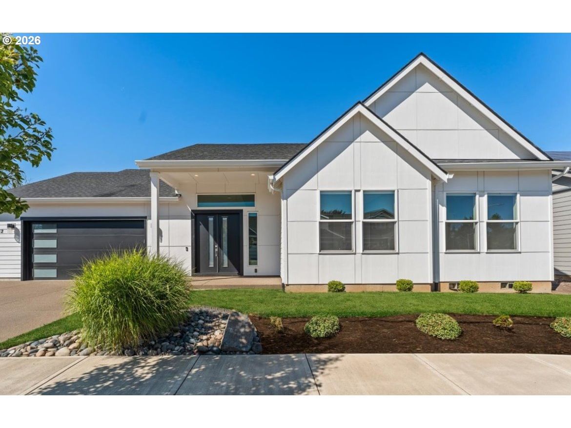 Primary listing photo, 382 NE Lovrien AVE, Gresham, OR, 97030