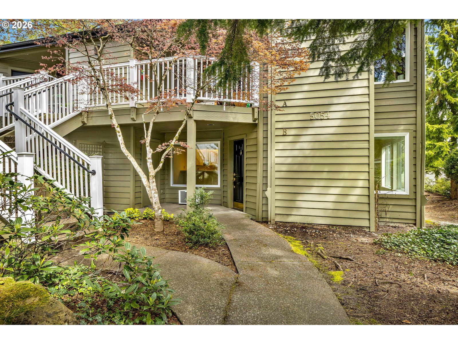 Primary listing photo, 5054 FOOTHILLS DR #B, Lake Oswego, OR, 97034