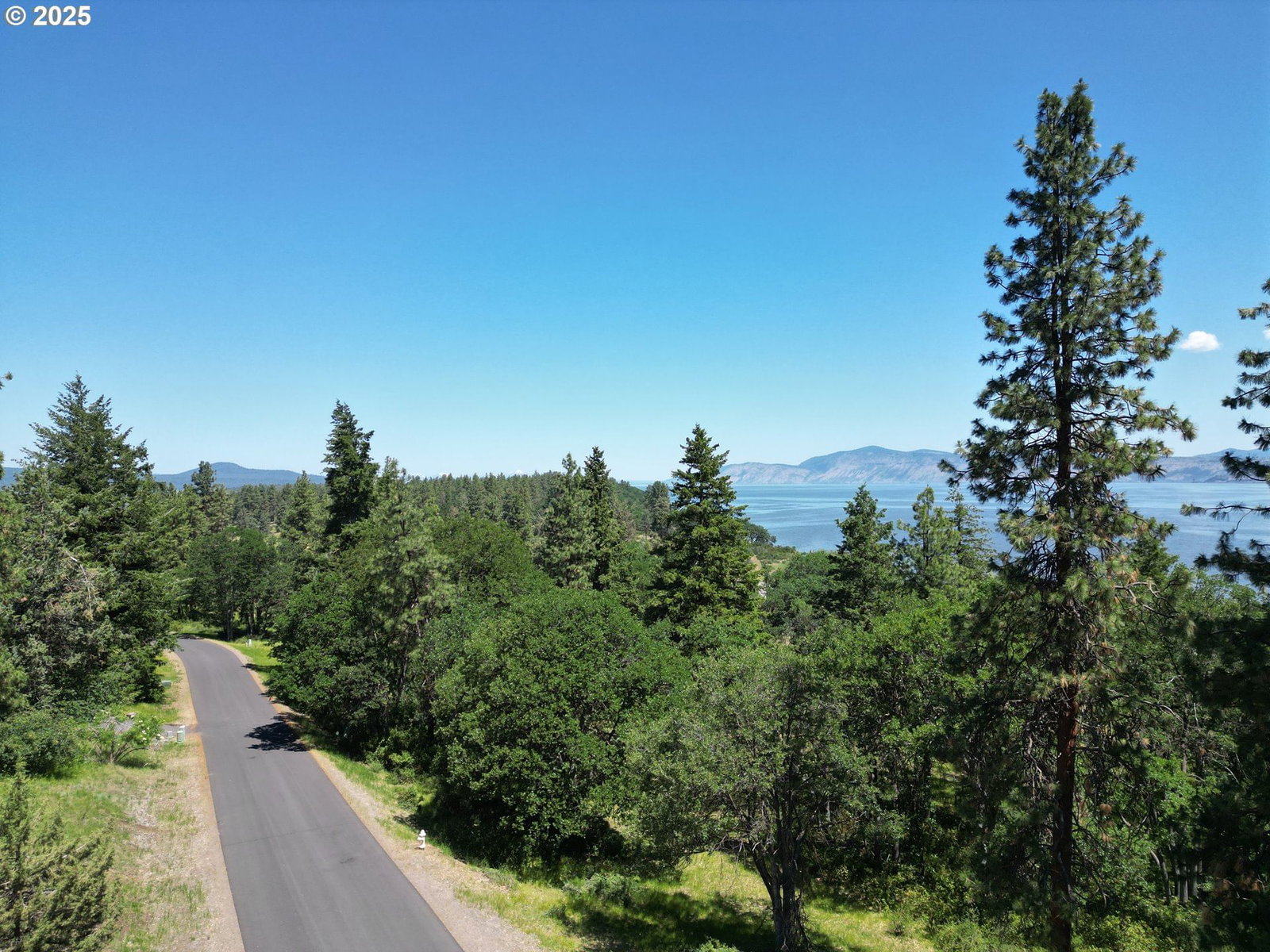 Primary listing photo, Coopers Hawk RD, Klamath Falls, OR, 97601