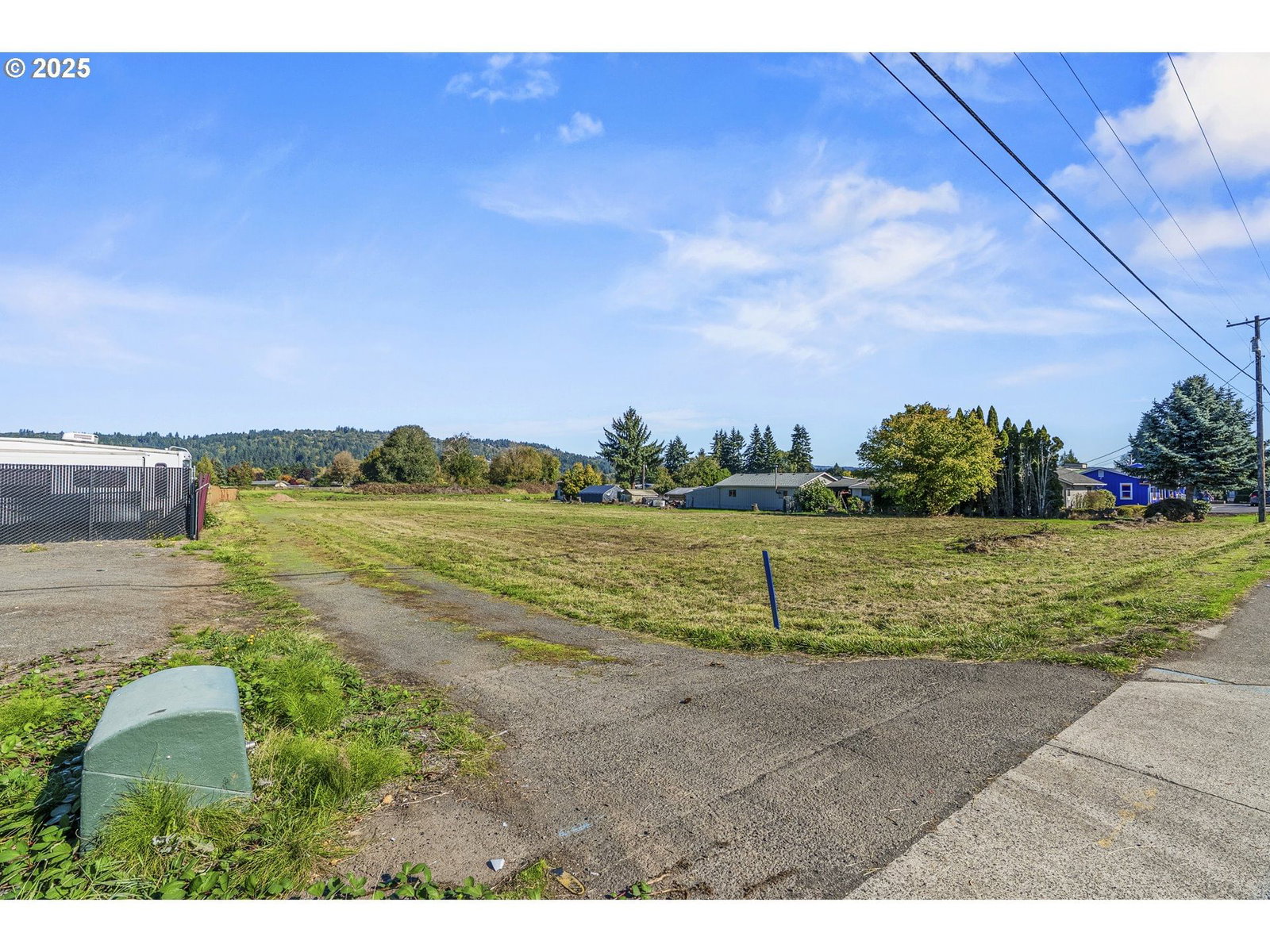 Listing photo 5 of 18, 4504 Ocean Beach HWY, Longview, WA, 98632