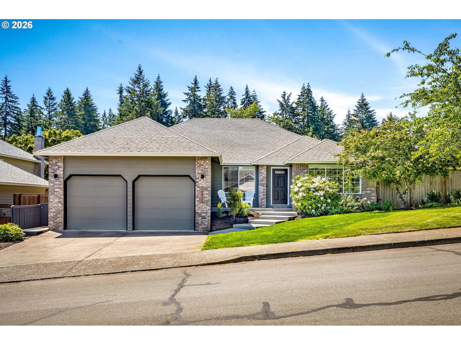 Listing photo 1 of 6