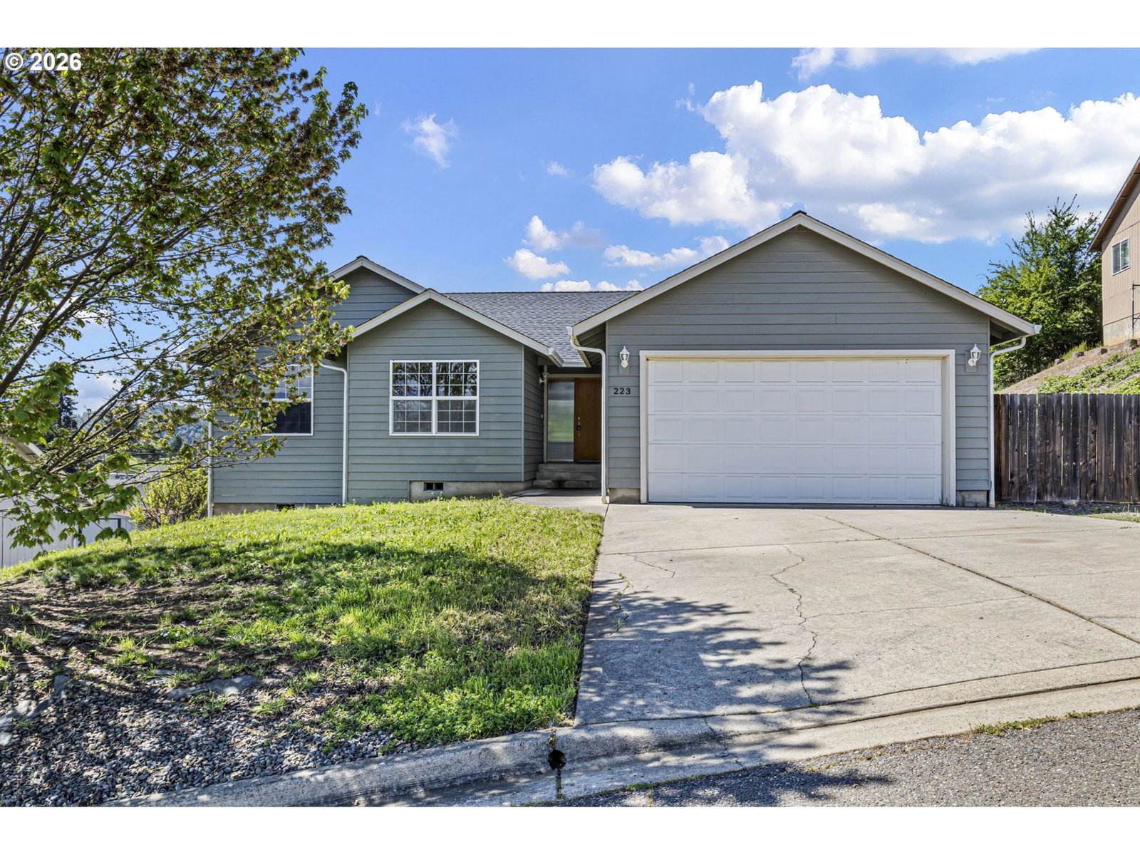 Primary listing photo, 223 ARMANDE LOOP, Roseburg, OR, 97471