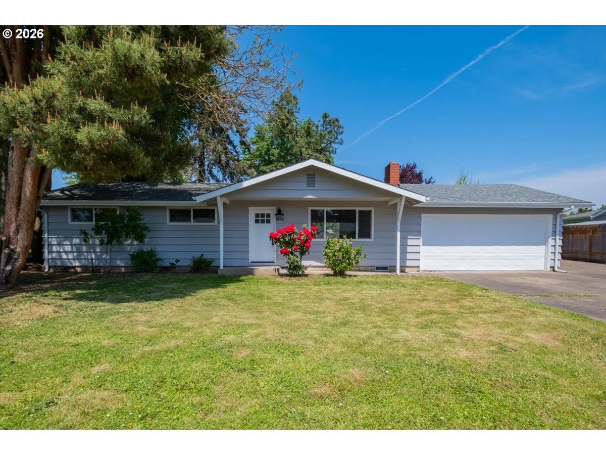 Primary listing photo, 1444 MENLO LOOP, Springfield, OR, 97477