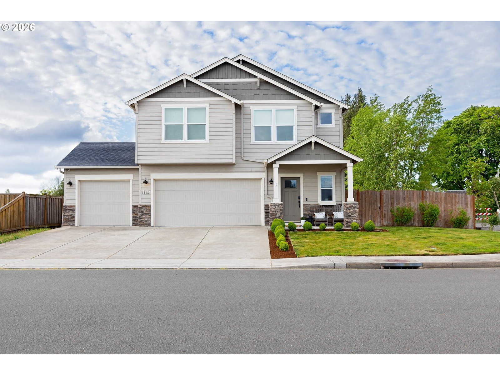 Primary listing photo, 1816 W 4TH AVE, Junction City, OR, 97448