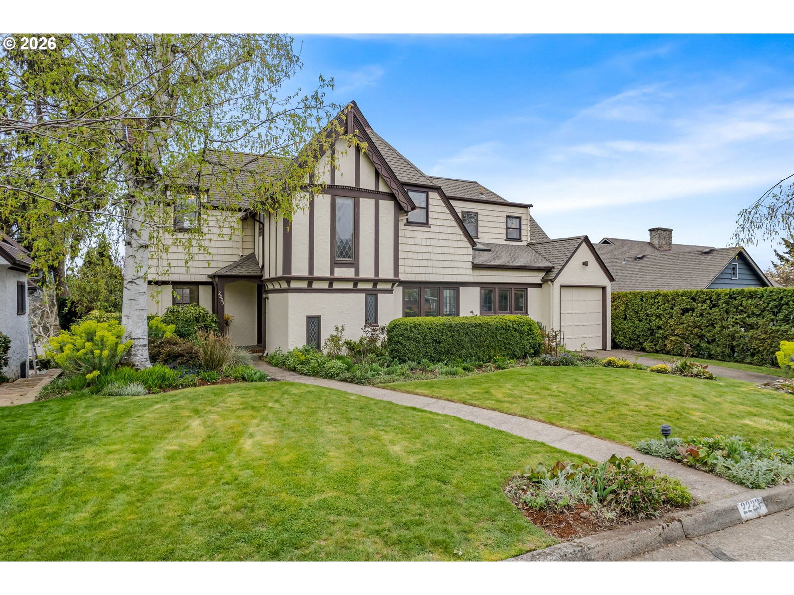 Primary listing photo, 2223 OLIVE ST, Eugene, OR, 97401