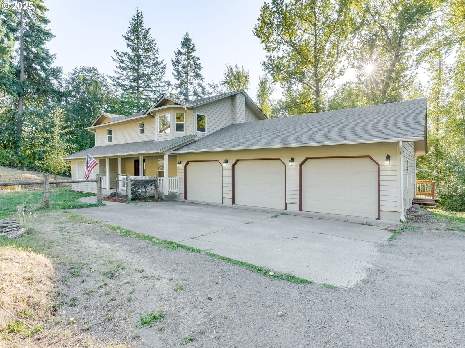 Primary listing photo, 551 HAUSSLER RD, Kelso, WA, 98626