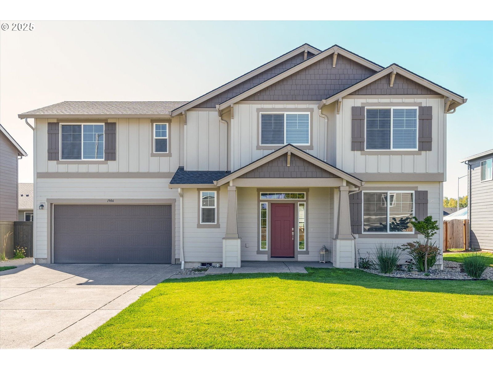 Primary listing photo, 1906 MELODY WAY, Longview, WA, 98632